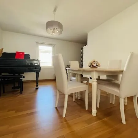 Апартаменты Attico Con Terrazza E Idromassaggio Рим